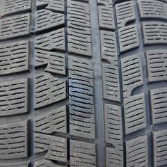 スタッドレスタイヤ付きホイール 215/45/17