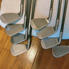 交渉可能！ダンロップSRIXONアイアン８本セット！