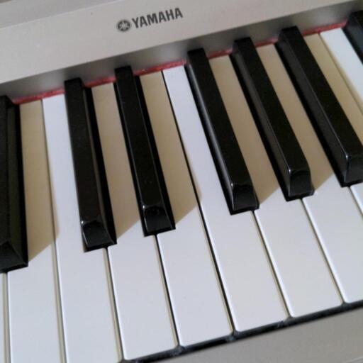 ヤマハP60S　スタンド付き YAMAHA 電子ピアノ P-60S スタンド付き YAMAHA 電子ピアノP-60 純正