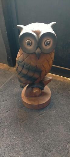 開運 縁起物 フクロウ木彫り オブジェ置物