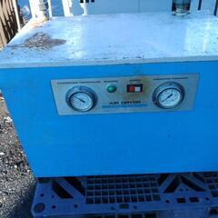 コンプレッサー パッケージ型 SLPー22B エアドライヤー付き 長野市