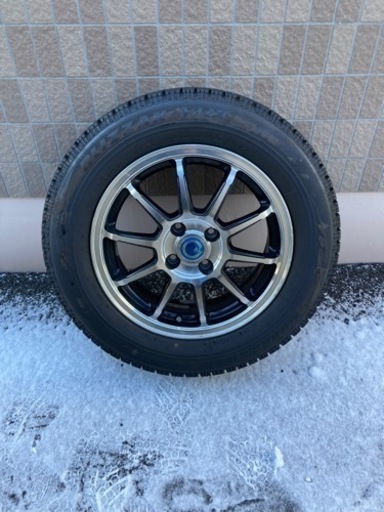 中古品】ホイール付スタッドレスタイヤ4本セット ブリザック VRX 185 