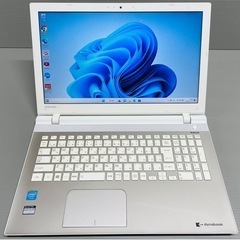 配送可！　年賀状　Windows11搭載　TOSHIBA製ノート...