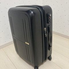 キャリーケース　黒　機内持込サイズ　