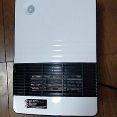 【値下げしました!!6500円➡6000円】セラミックファンヒーター