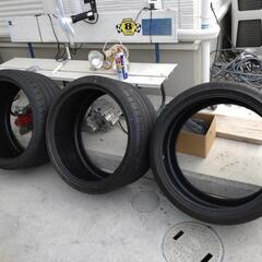 285/30/20 ミシュラン２本　ブリジストン１本 285/30/20 ミシュラン2本 ブリジストン1本