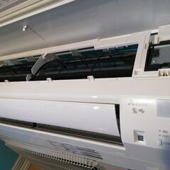 エアコン工事は安心の電気工事士にお任せ♪超高年式