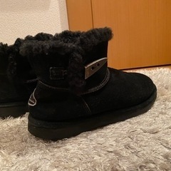 BEARPAW ブーツ　23-24cmくらい