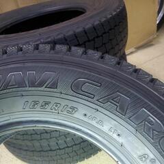 超セール！❄️工賃込み☆ほぼ新品バリ山スタッドレス165R13バン規格タイヤ☆サクシード、プロボックス等に☆別途でホイール有ります。