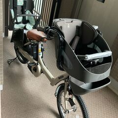 【使用１年未満】3人乗り用チャイルドシート付きbikke POLAR e（ビッケポーラーe）：T.Xレトログレージュ(2020モデル)