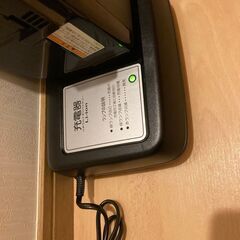 【使用１年未満】3人乗り用チャイルドシート付きbikke POLAR e（ビッケポーラーe）：T.Xレトログレージュ(2020モデル)