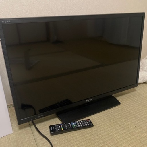 液晶テレビ