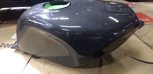 NSR250 MC21 訳ありカーボンタンク