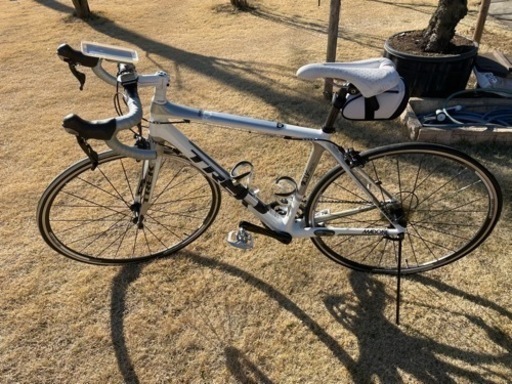 トレック　マドン4.５　カーボン