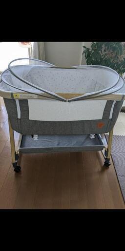 ベビーベッド　コンパクト