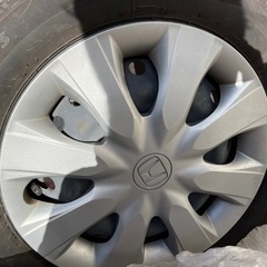 国産スタッドレスタイヤ　14インチ　R2年製