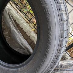 【ネット決済】スタッドレス 235/60R18 2019年製 r...