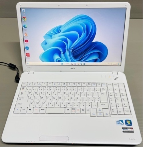 （引取先決定）配送可！　年賀状　Windows11搭載　人気のLS！ホワイト！NEC製ノートパソコンLaVie　HDD640GB、ACアダプター付属