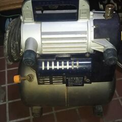 年明けセール！！エアーコンプレッサー