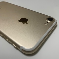 iPhone7 128GB ゴールド simロックなし APPLE 【Cランク中古品】 SIMロック解除済 SIMフリー iPhone 7