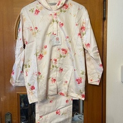 新品タグ付き！ピンクの長袖パジャマ！レディース日本製