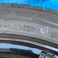 【1/18まで値引】スタッドレス215/55r17 タイヤホイール4本セット