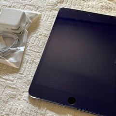 商談中【超美品】iPad mini 4 Wi-Fi ＋ Cell...