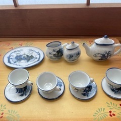 ままごと用の茶器セット