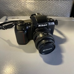 Nikon 一眼レフカメラ　F-601 QUARTZ DATE