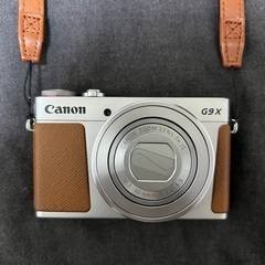 Canon G9X camera 