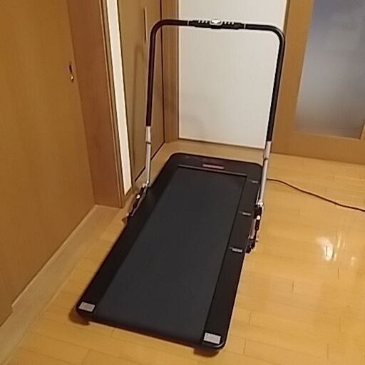 ウォーキングマシン　コンパクト移動収納可　～時速8km対応　走行面46×120cm