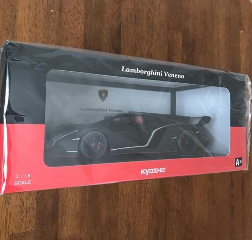 新品、1/18 京商 ランボルギーニ  ミニカー