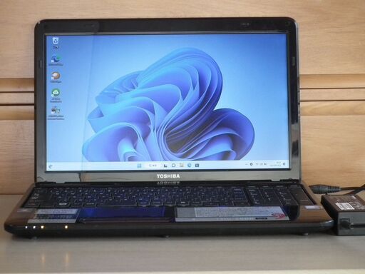 【SSD256GB搭載WIN11Home 東芝Satellite T350/56BB Core-i5/ﾒﾓﾘ4GB/Office365】