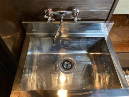 高品質 一層シンク ステンレス 収納付き おまけで水栓つきます 