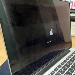 あまり使っていなかったMacBook 当時は中古で7万で買いました 引き取り希望