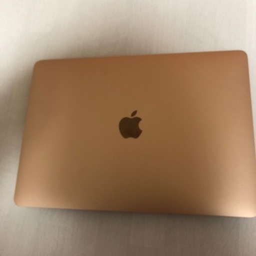 MacBook Air  決定致しました。