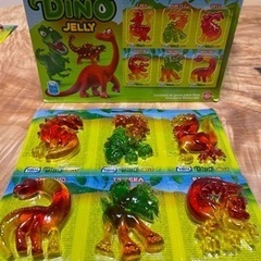 コストコ　DINO JELLY 恐竜グミ
