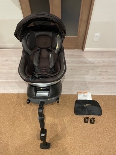 最終価格☆ コンビ チャイルドシート クルムーブスマート ISOFIX