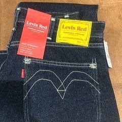 Levi's Red