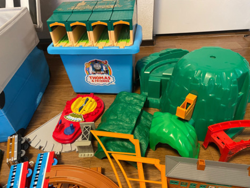 プラレール　トーマス　ぐらぐら橋　機関庫