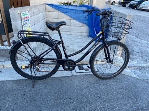 ２７．5インチの少し太めのタイヤ自転車です。