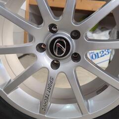 （値下げ）カッコイイ冬タイヤ4本