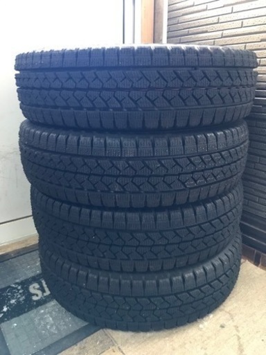 新品未使用 スタッドレス 175R13LT 8PR ブリヂストン institutoloscher.net