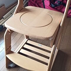 【無料】コイズミ学習机用椅子