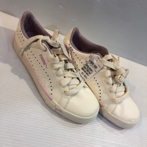 #6764 プーマスニーカー新品　24