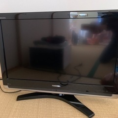 32インチ　液晶テレビ　REGZA