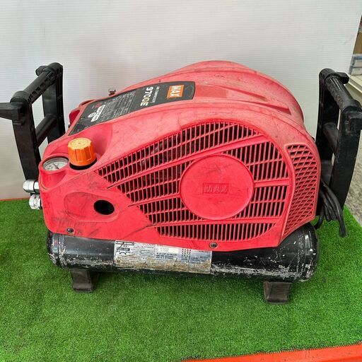 MAX AK-HL1010E 常高圧コンプレッサー【リライズ野田愛宕店】【店頭取引限定】【中古】 MAX AK-HL1010E 常高圧コンプレッサー【リライズ野田愛宕店】【店頭