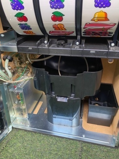 パチスロ ジャンキージャグラー 実機 コイン不要機付 （アイム