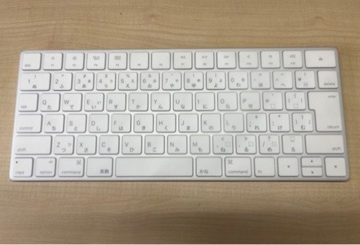 Apple　MAGIC KEYBOARD (美品)