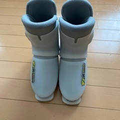 【決まりました】スキー靴　21.0㎝